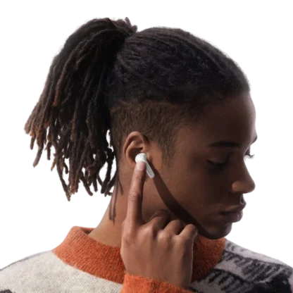 Xiaomi Redmi Buds 4 Lite Wireless Earphones worn in ear